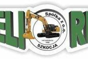 construction worker plumbing