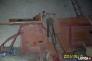 agricultural threshing machine