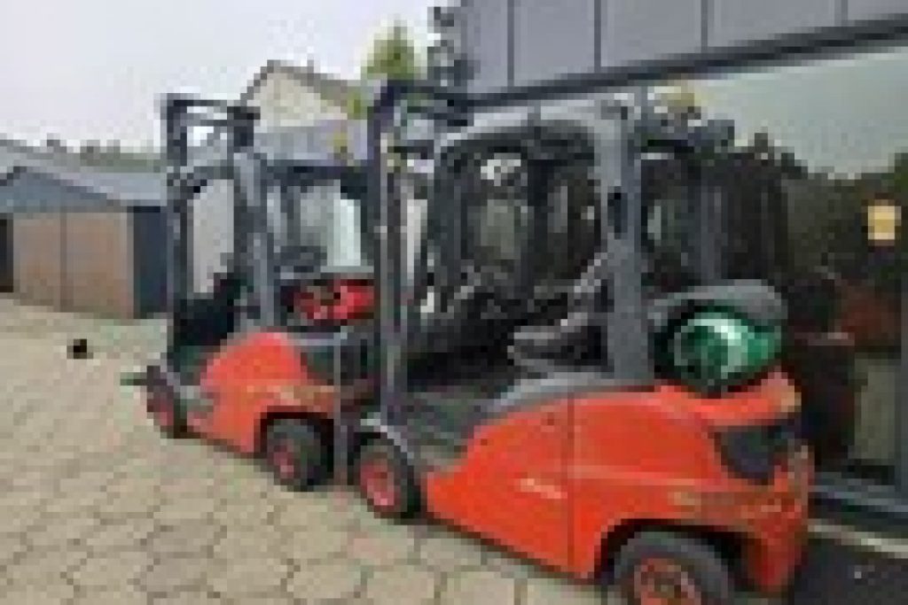 forklift truck