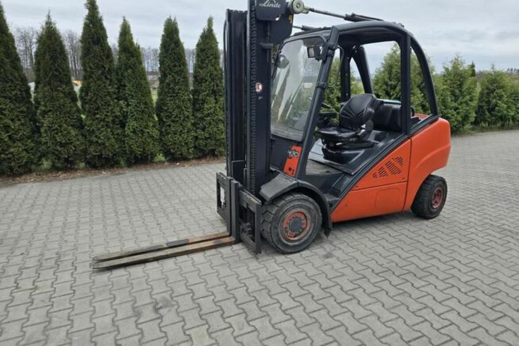 forklift machine