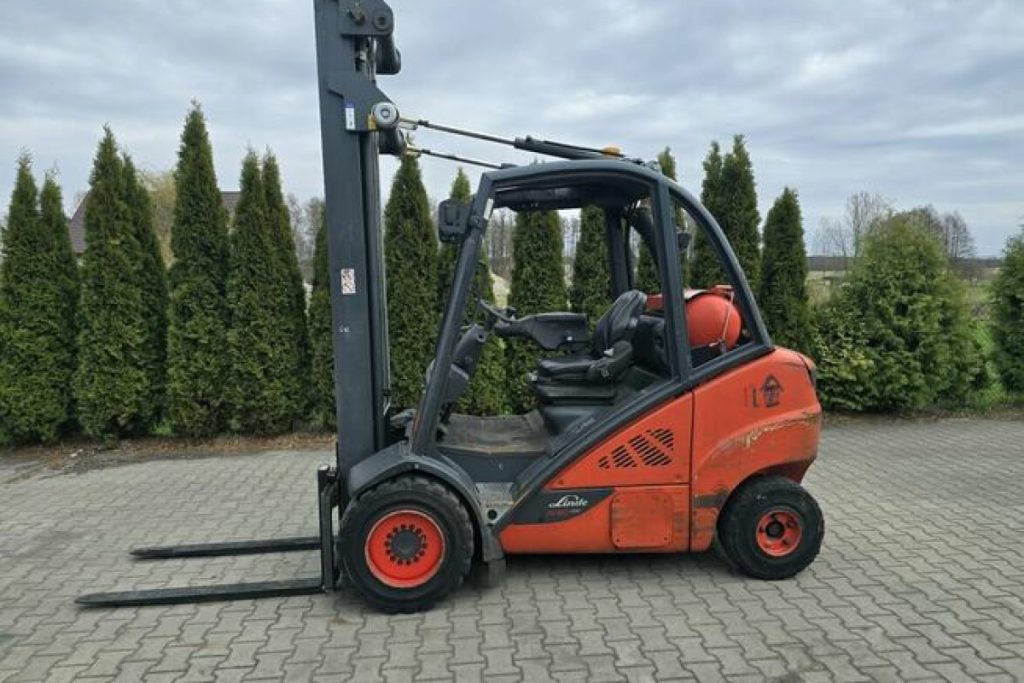 forklift machine