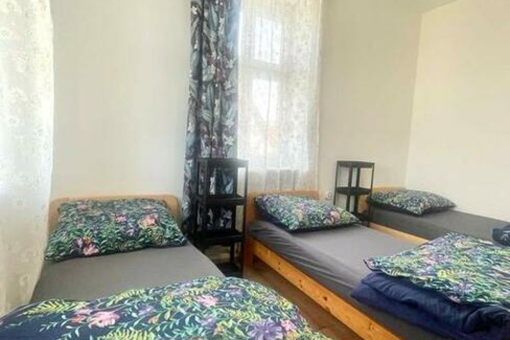 hostel room building