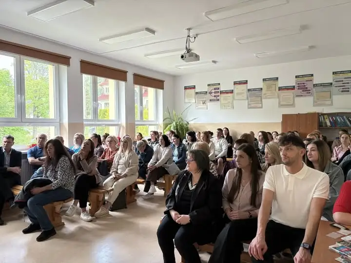 Profilaktyka uzależnień wśród dzieci i młodzieży – spotkanie w Szczawie